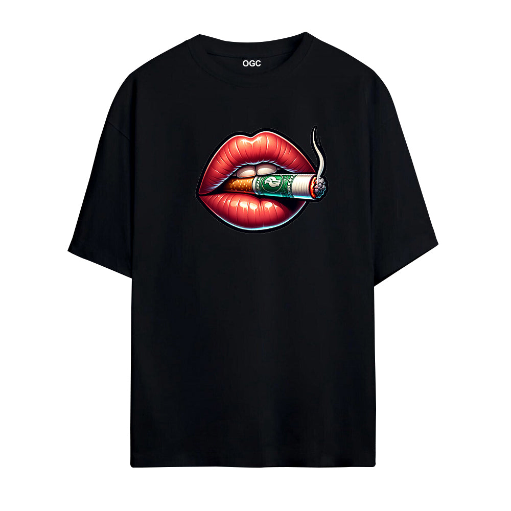 LIPS OVERSIZED UNISEX T-SHIRT